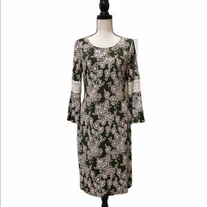 GLAMOUR FLOWER EMBROIDERED DRESS